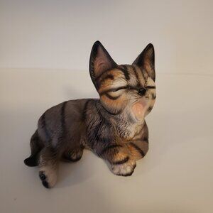 NOS Harvey Knox VTG Ceramic Yawning Kitten - Stamped Collectible